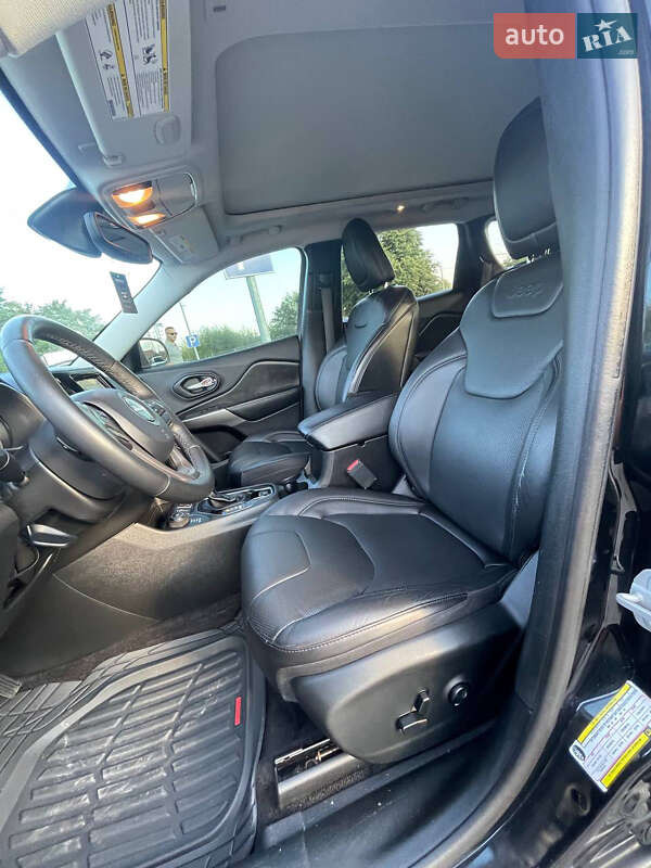 Позашляховик / Кросовер Jeep Cherokee 2018 в Львові фото 11 Позашляховик / Кросовер Jeep Cherokee 2018 в Львові