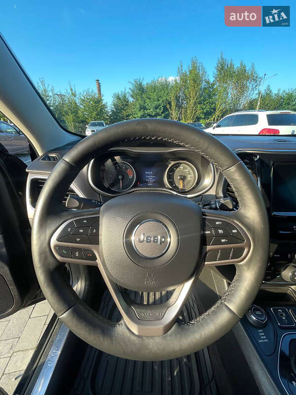 Позашляховик / Кросовер Jeep Cherokee 2018 в Львові фото 12 Позашляховик / Кросовер Jeep Cherokee 2018 в Львові