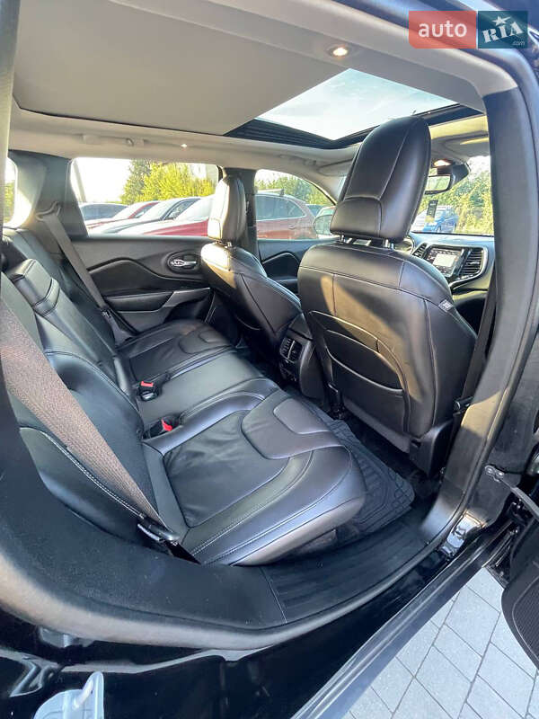 Позашляховик / Кросовер Jeep Cherokee 2018 в Львові фото 24 Позашляховик / Кросовер Jeep Cherokee 2018 в Львові