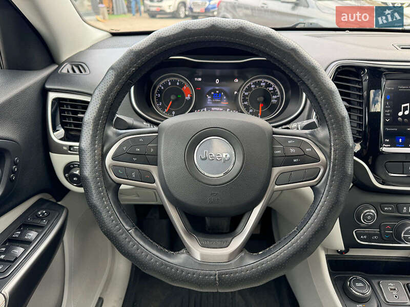 Внедорожник / Кроссовер Jeep Cherokee 2018 в Виннице фото 31 Внедорожник / Кроссовер Jeep Cherokee 2018 в Виннице