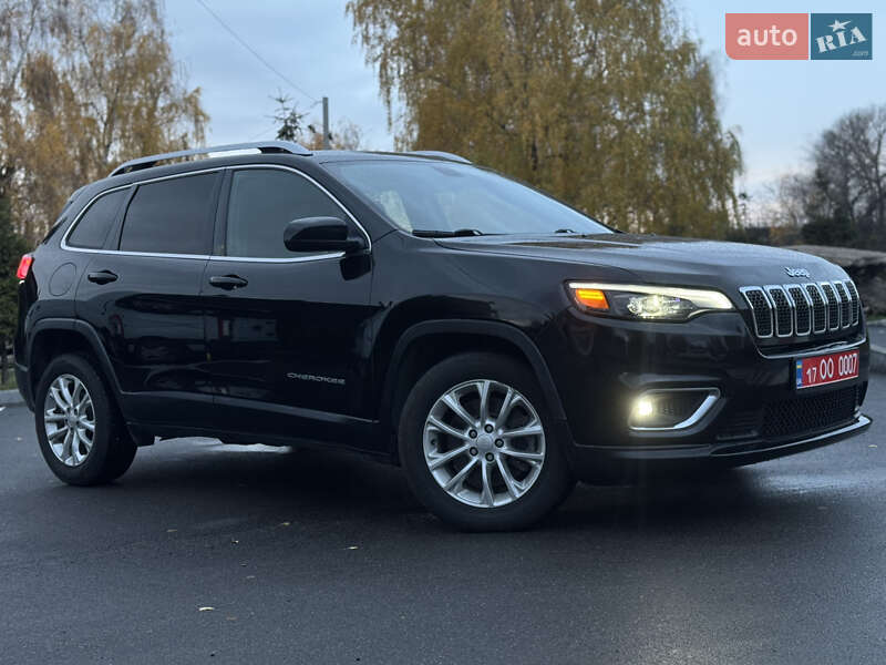 Внедорожник / Кроссовер Jeep Cherokee 2019 в Лубнах