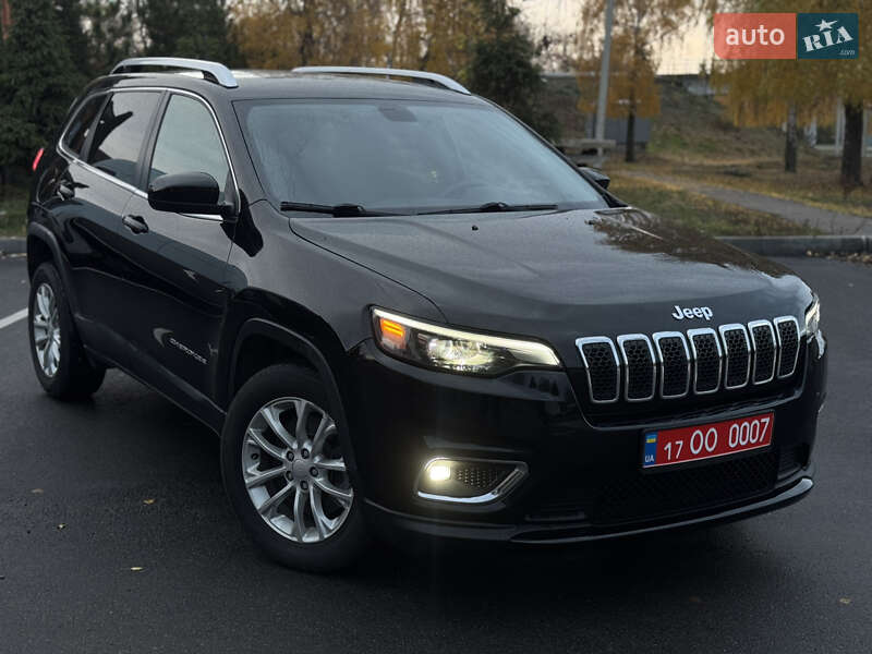 Внедорожник / Кроссовер Jeep Cherokee 2019 в Лубнах