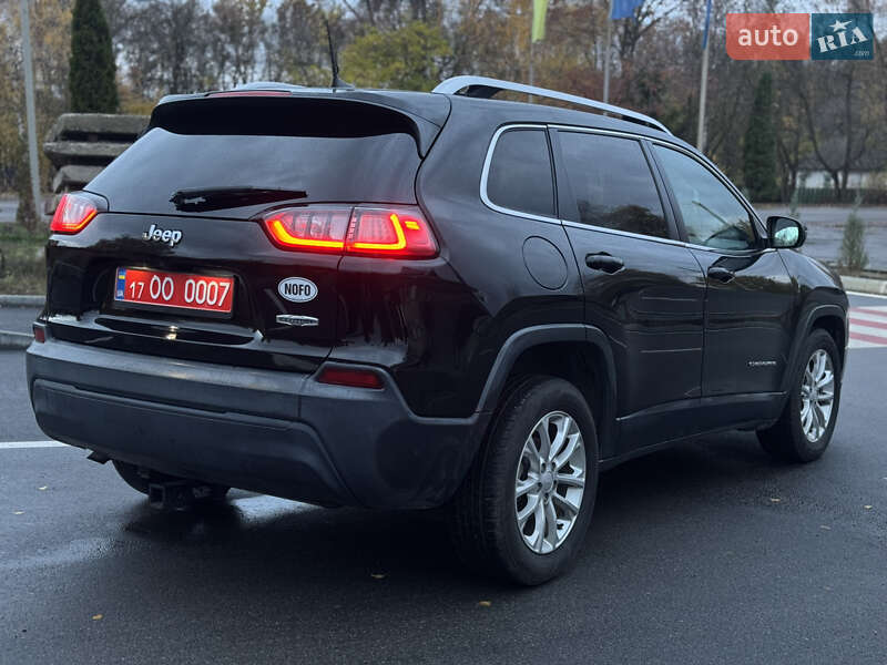 Внедорожник / Кроссовер Jeep Cherokee 2019 в Лубнах
