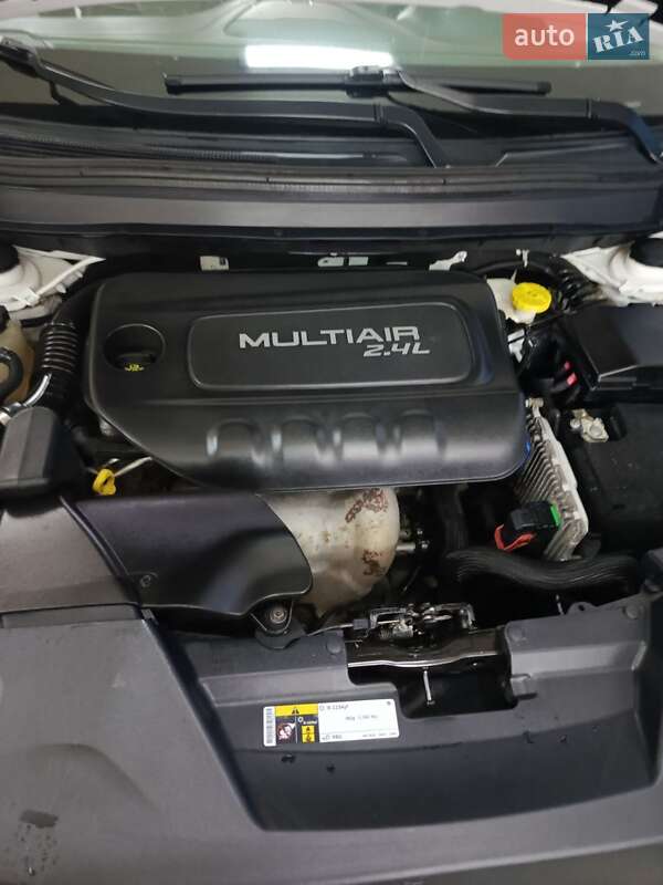 Внедорожник / Кроссовер Jeep Cherokee 2017 в Кропивницком фото 2 Внедорожник / Кроссовер Jeep Cherokee 2017 в Кропивницком