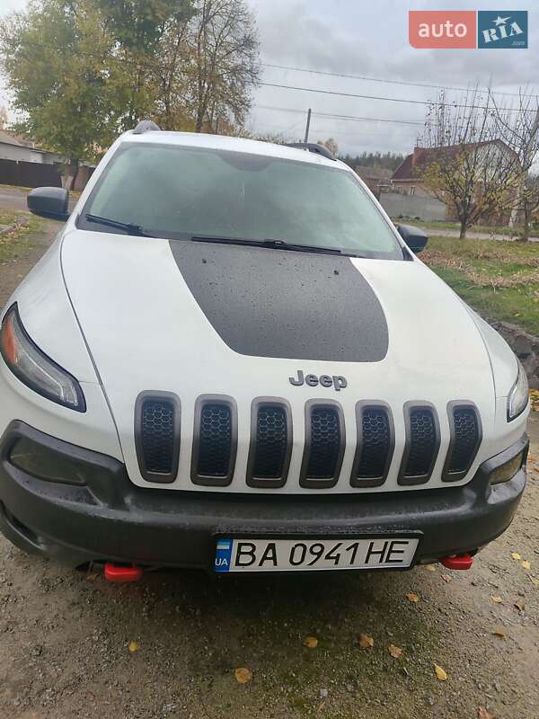 Внедорожник / Кроссовер Jeep Cherokee 2017 в Кропивницком фото 7 Внедорожник / Кроссовер Jeep Cherokee 2017 в Кропивницком