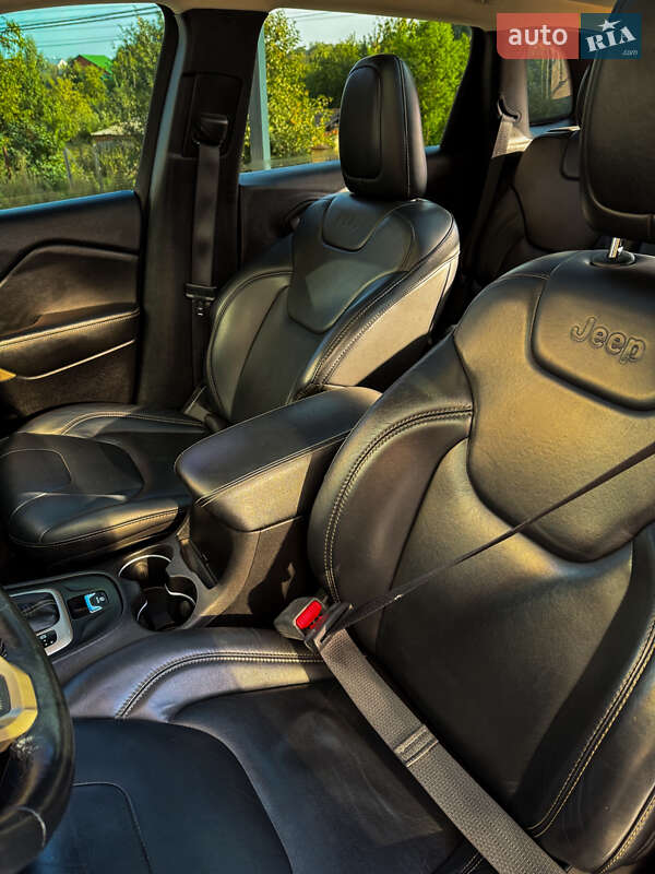 Позашляховик / Кросовер Jeep Cherokee 2017 в Вінниці