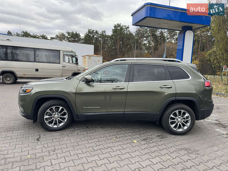 Позашляховик / Кросовер Jeep Cherokee 2021 в Києві