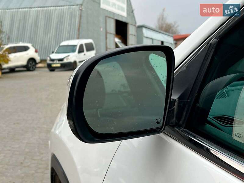 Позашляховик / Кросовер Jeep Cherokee 2020 в Львові фото 14 Позашляховик / Кросовер Jeep Cherokee 2020 в Львові