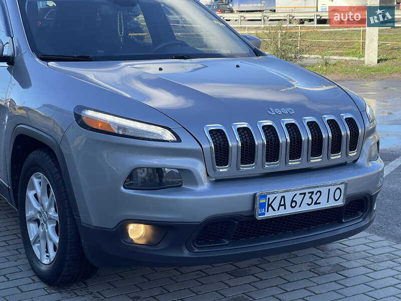Позашляховик / Кросовер Jeep Cherokee 2013 в Полтаві