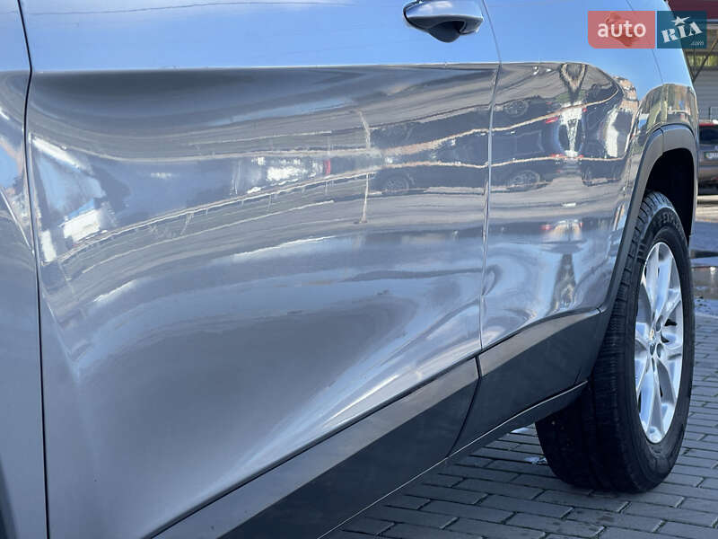 Позашляховик / Кросовер Jeep Cherokee 2013 в Полтаві