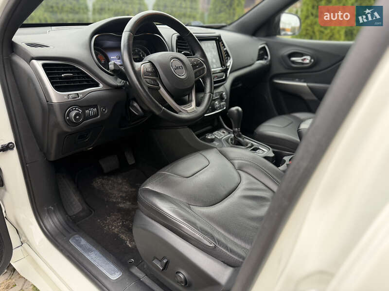 Позашляховик / Кросовер Jeep Cherokee 2018 в Харкові
