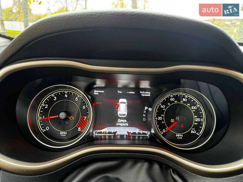 Внедорожник / Кроссовер Jeep Cherokee 2015 в Киеве фото 18 Внедорожник / Кроссовер Jeep Cherokee 2015 в Киеве