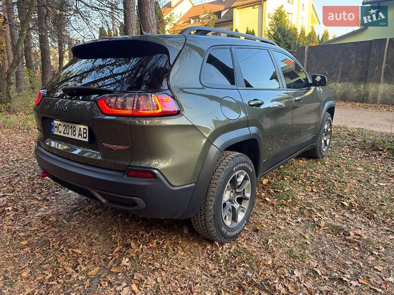 Позашляховик / Кросовер Jeep Cherokee 2018 в Львові