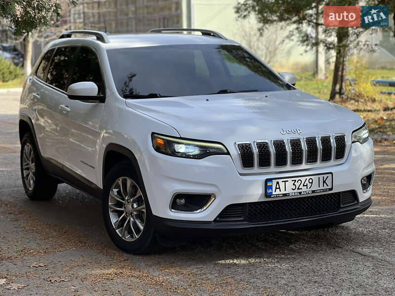 Внедорожник / Кроссовер Jeep Cherokee 2018 в Надворной фото 27 Внедорожник / Кроссовер Jeep Cherokee 2018 в Надворной