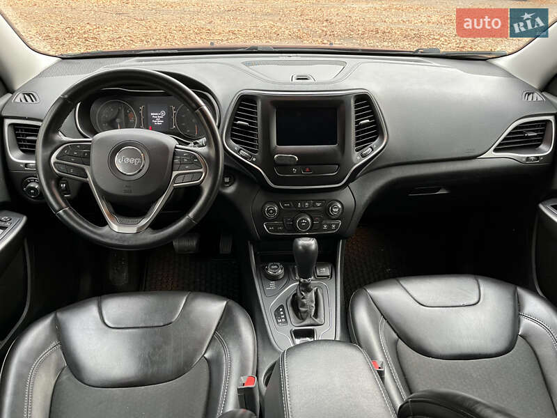 Позашляховик / Кросовер Jeep Cherokee 2018 в Львові