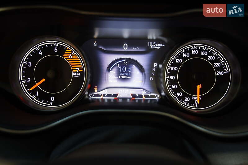 Внедорожник / Кроссовер Jeep Cherokee 2019 в Луцке