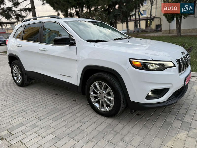 Внедорожник / Кроссовер Jeep Cherokee 2023 в Каменец-Подольском