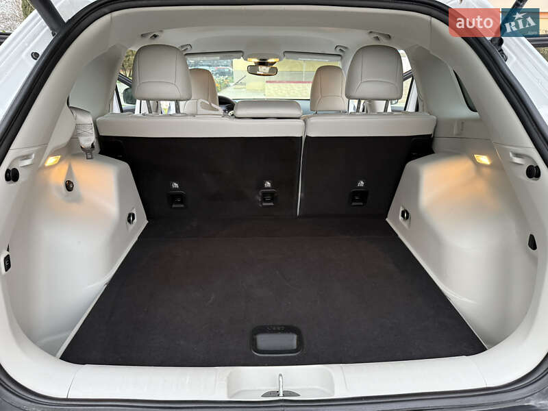 Внедорожник / Кроссовер Jeep Cherokee 2023 в Каменец-Подольском