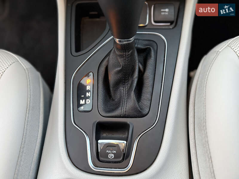 Внедорожник / Кроссовер Jeep Cherokee 2023 в Каменец-Подольском