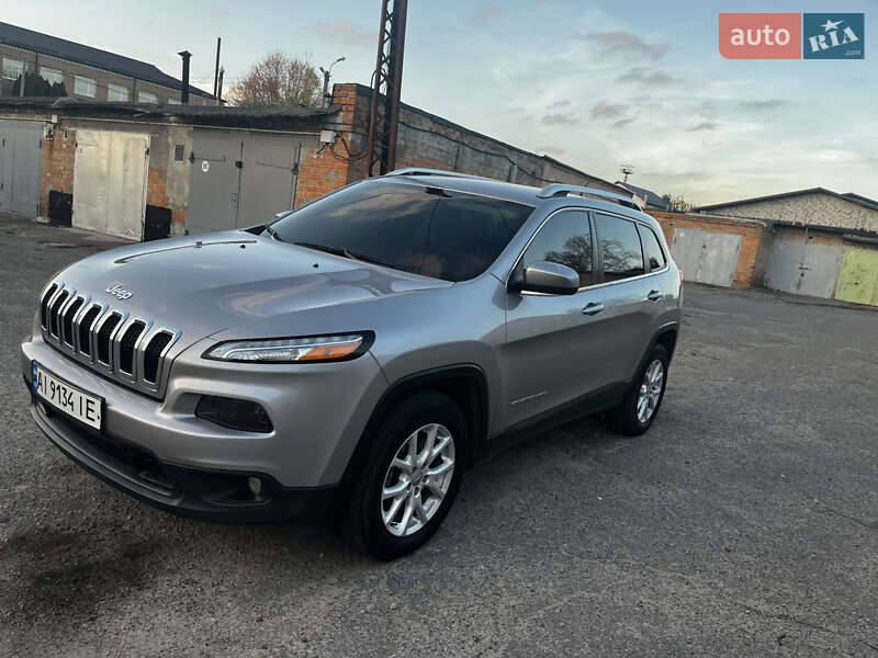 Внедорожник / Кроссовер Jeep Cherokee 2016 в Белой Церкви фото Внедорожник / Кроссовер Jeep Cherokee 2016 в Белой Церкви