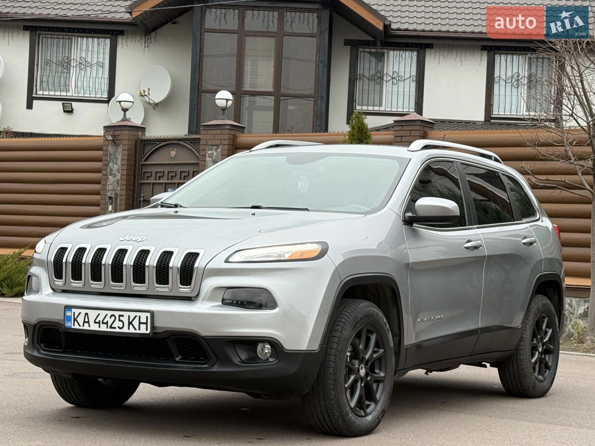 2016 Jeep Cherokee - мініатюра 6