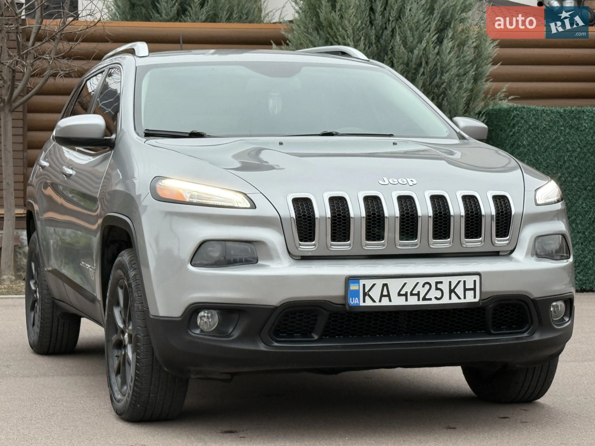 2016 Jeep Cherokee - мініатюра 10