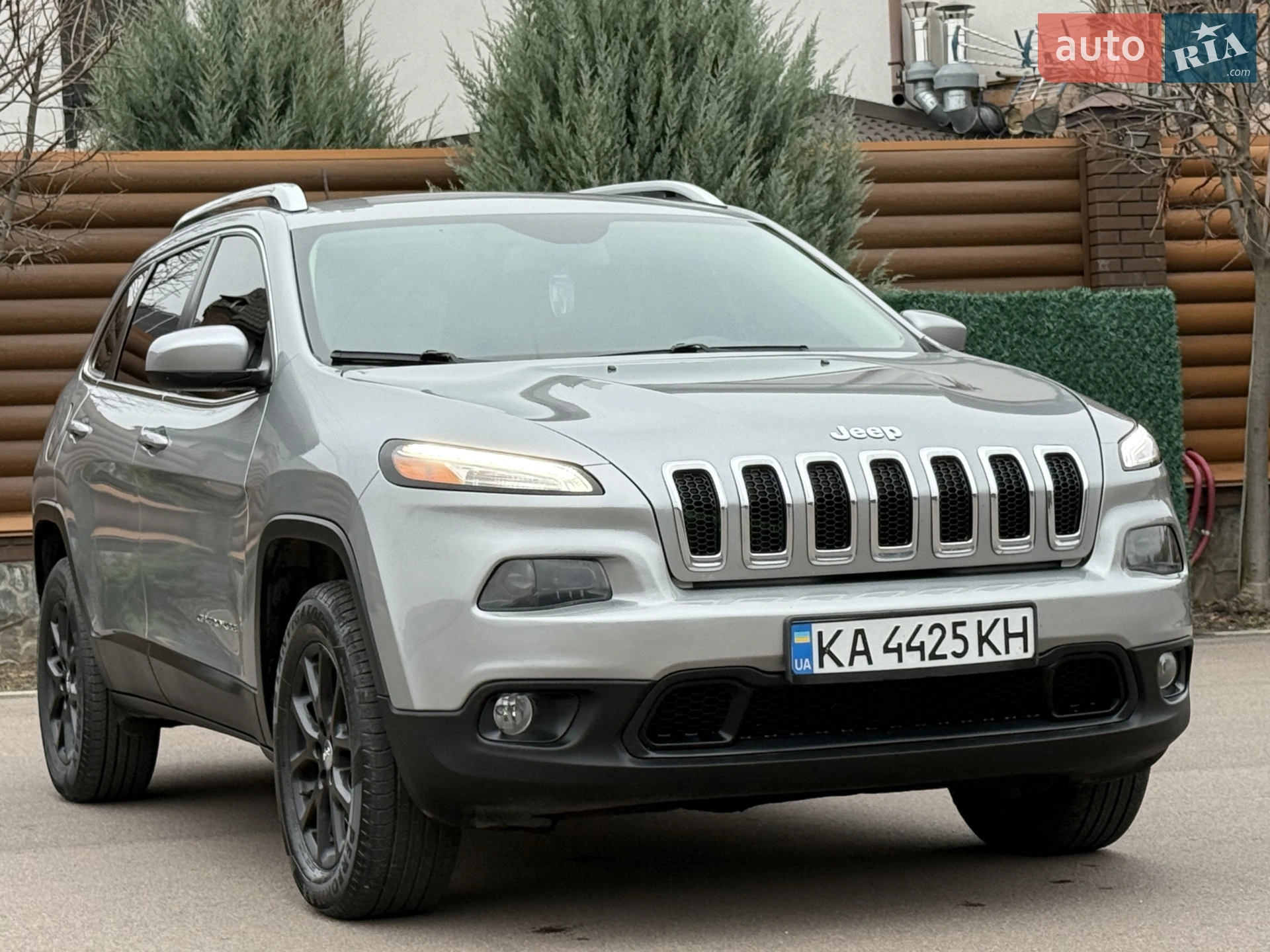 2016 Jeep Cherokee - мініатюра 11