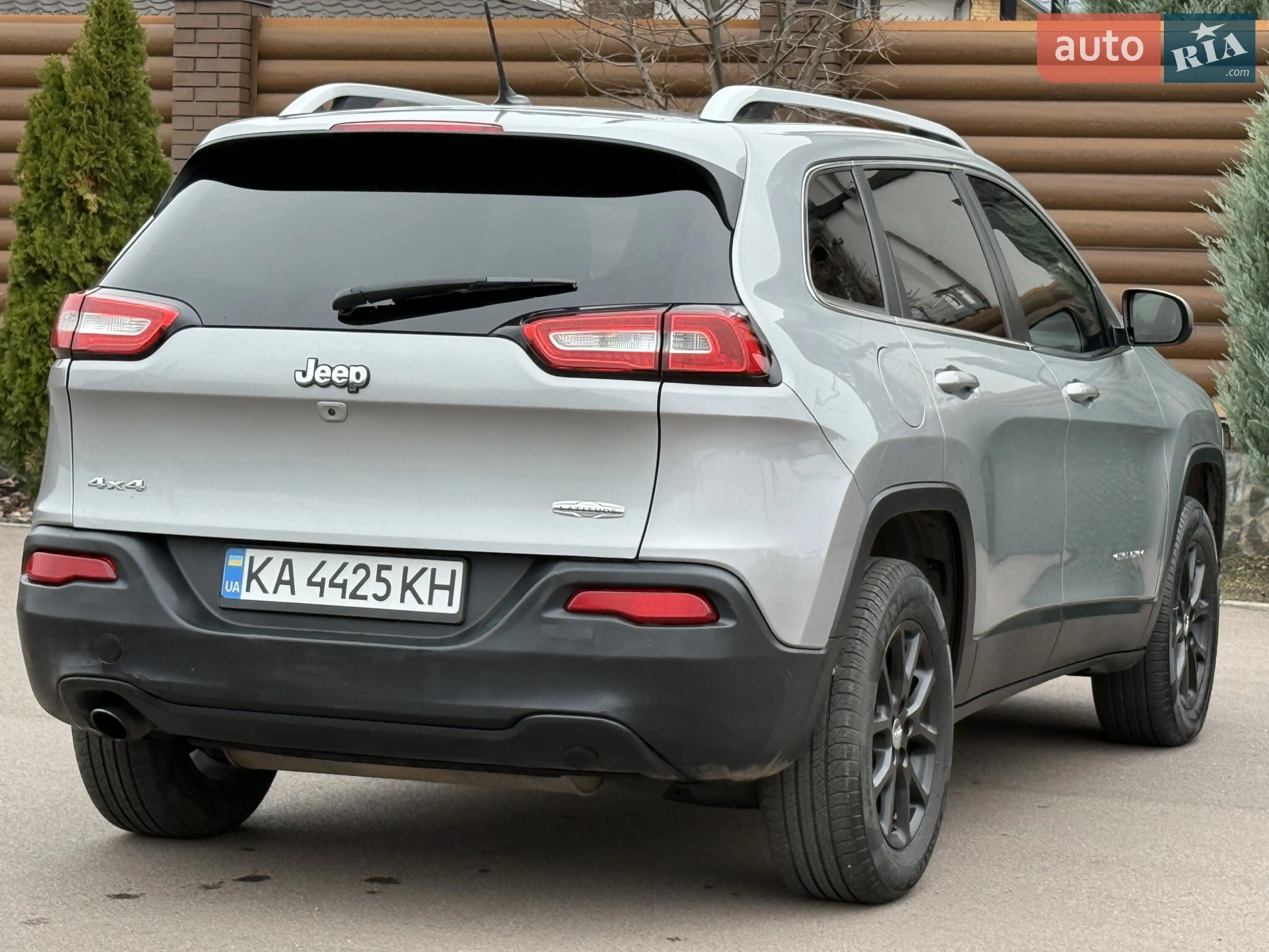 2016 Jeep Cherokee - мініатюра 28