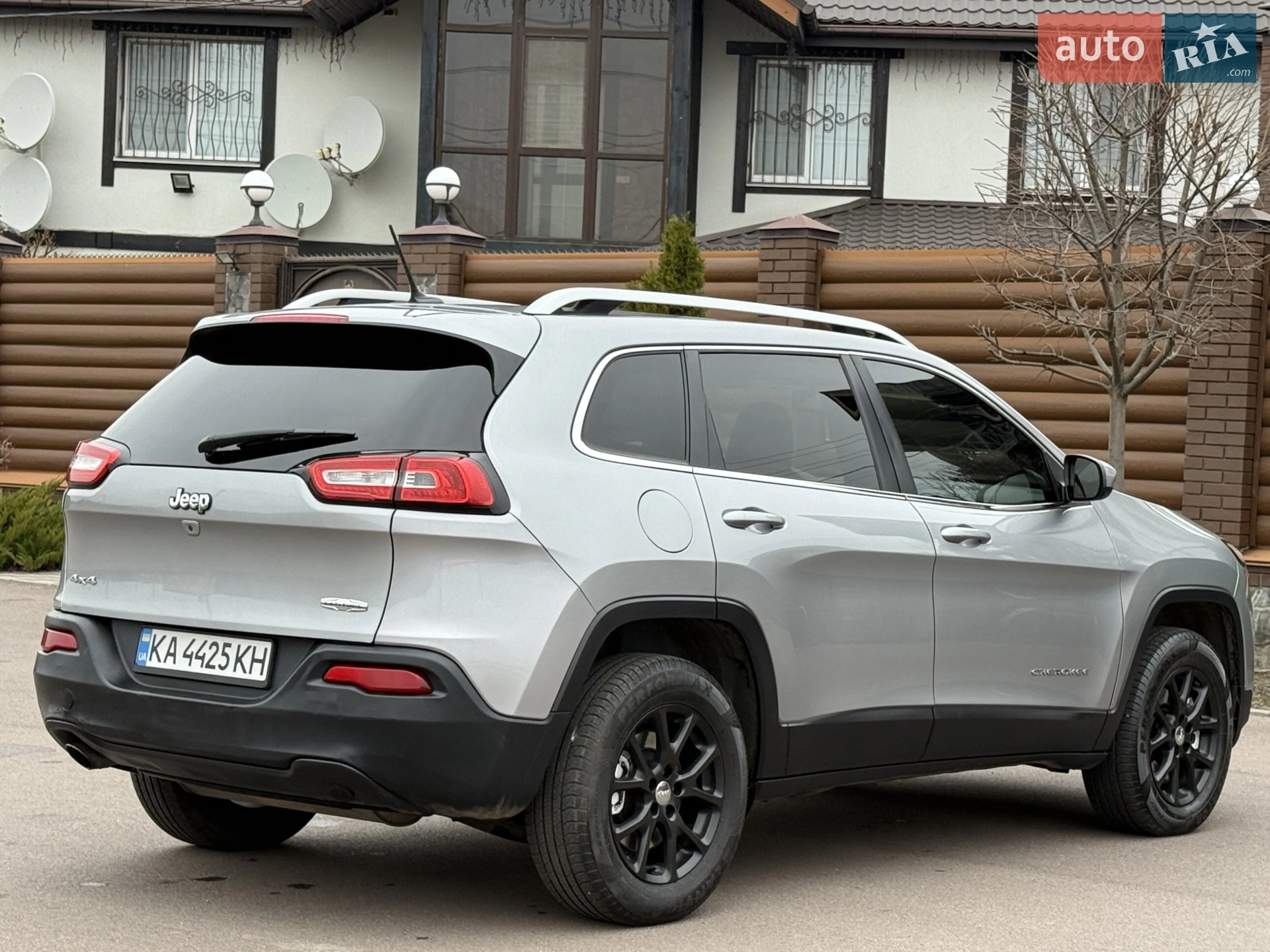 2016 Jeep Cherokee - мініатюра 34