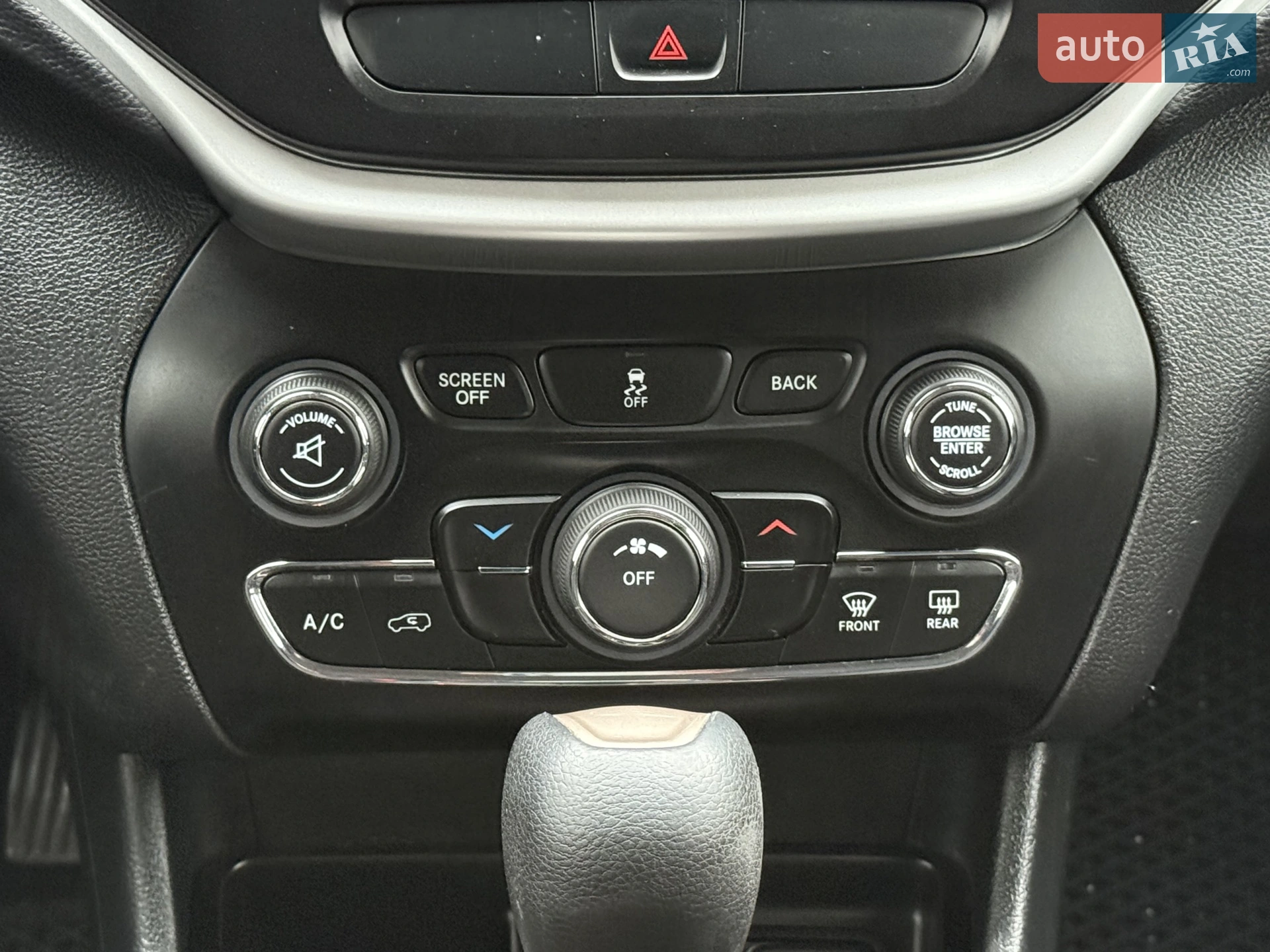 2016 Jeep Cherokee - мініатюра 59
