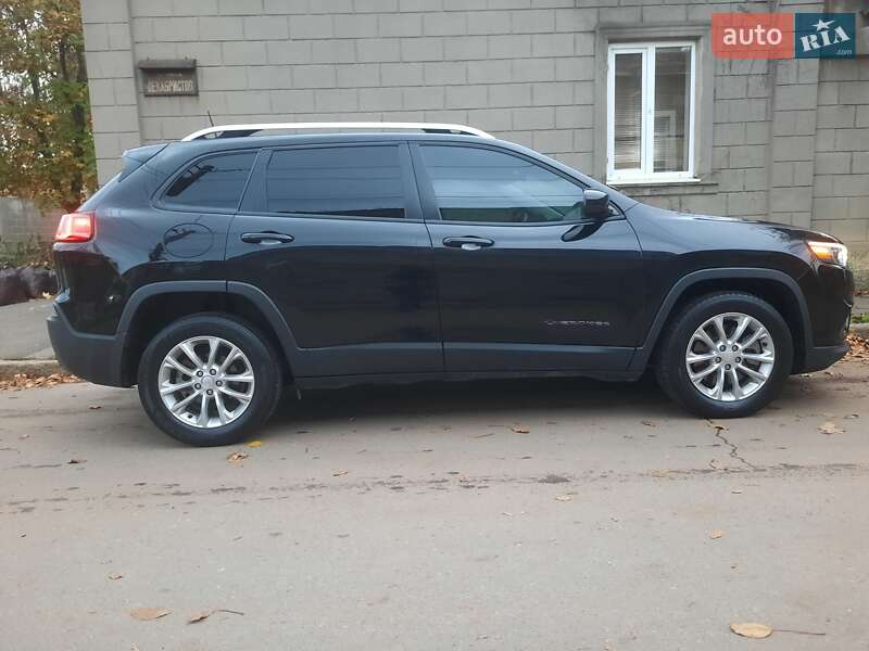Внедорожник / Кроссовер Jeep Cherokee 2018 в Одессе фото 8 Внедорожник / Кроссовер Jeep Cherokee 2018 в Одессе