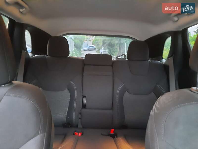 Внедорожник / Кроссовер Jeep Cherokee 2018 в Одессе фото 17 Внедорожник / Кроссовер Jeep Cherokee 2018 в Одессе