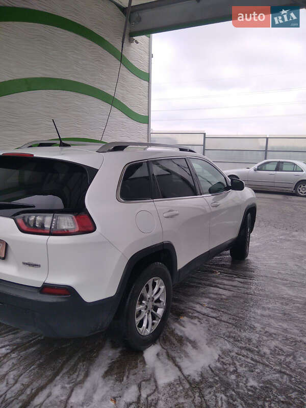 Позашляховик / Кросовер Jeep Cherokee 2019 в Тернополі