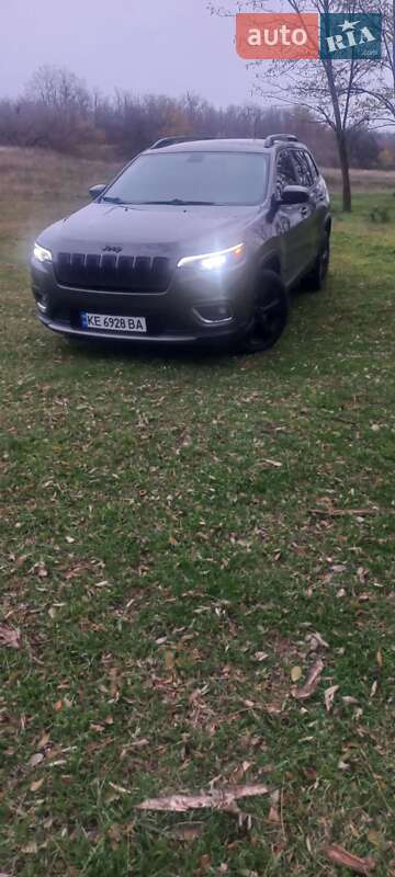 Внедорожник / Кроссовер Jeep Cherokee 2019 в Днепре фото 15 Внедорожник / Кроссовер Jeep Cherokee 2019 в Днепре