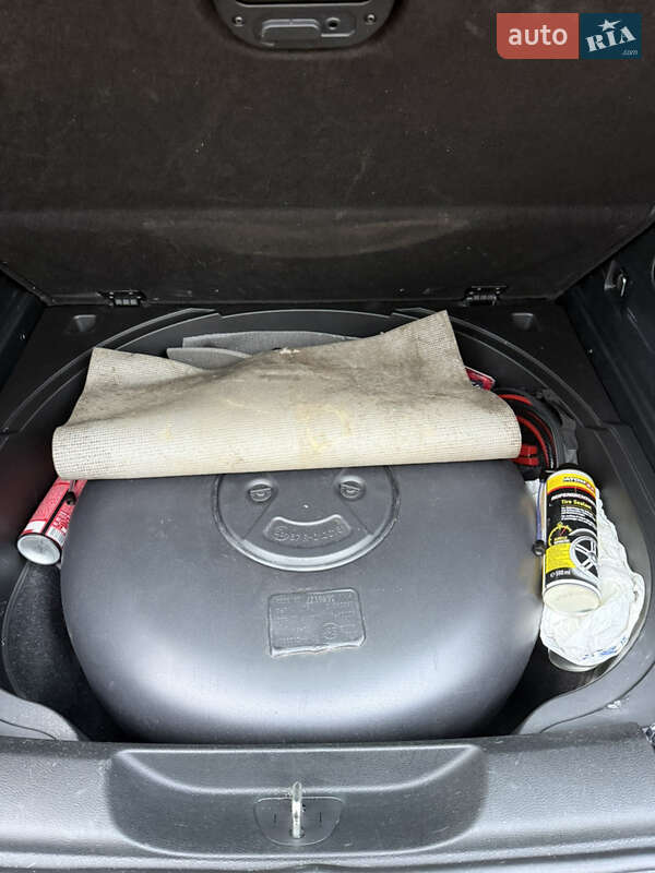 Внедорожник / Кроссовер Jeep Cherokee 2016 в Киеве фото 23 Внедорожник / Кроссовер Jeep Cherokee 2016 в Киеве