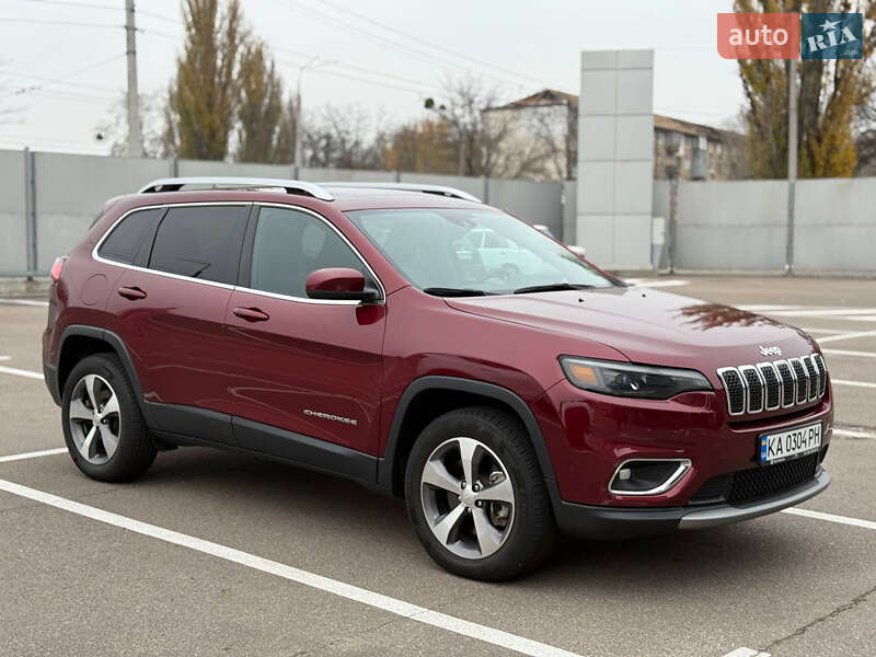 Внедорожник / Кроссовер Jeep Cherokee 2021 в Киеве