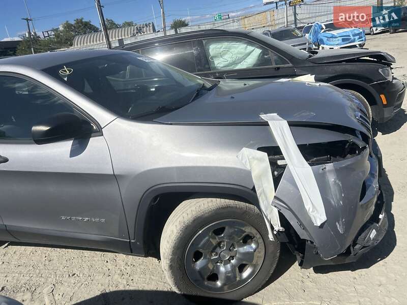 Позашляховик / Кросовер Jeep Cherokee 2017 в Рівному