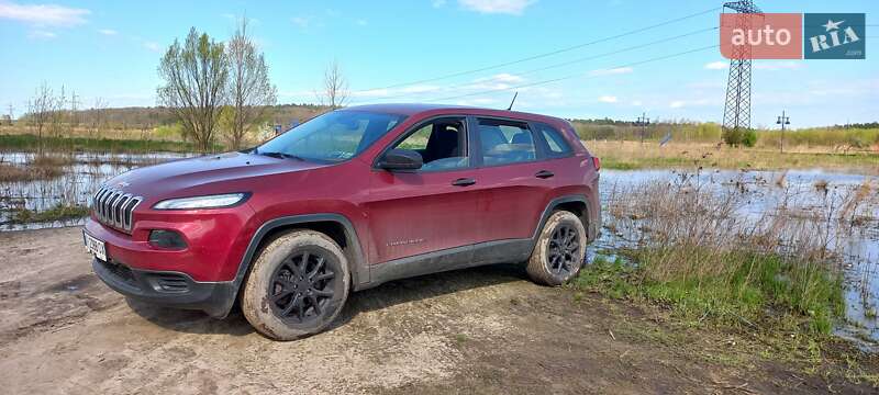 Позашляховик / Кросовер Jeep Cherokee 2014 в Києві