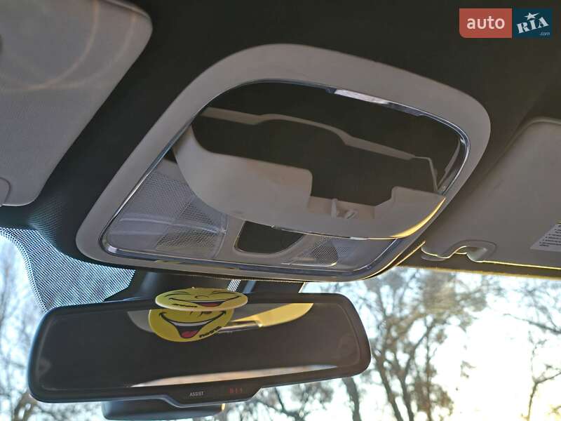 Позашляховик / Кросовер Jeep Cherokee 2015 в Рівному фото 72 Позашляховик / Кросовер Jeep Cherokee 2015 в Рівному