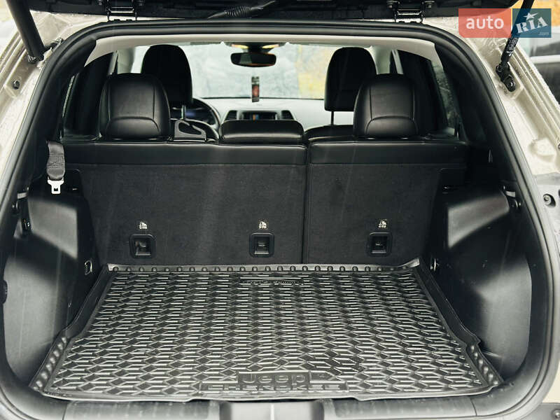 Позашляховик / Кросовер Jeep Cherokee 2020 в Харкові