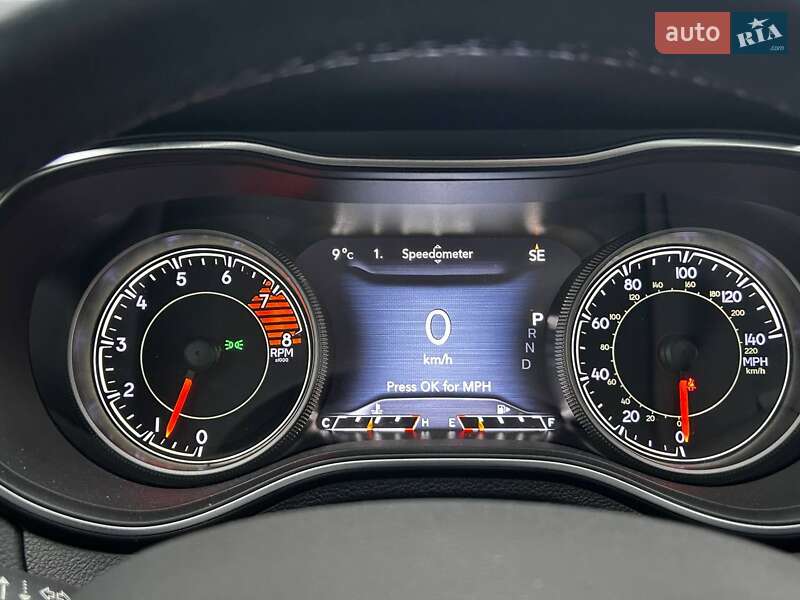 Внедорожник / Кроссовер Jeep Cherokee 2018 в Киеве