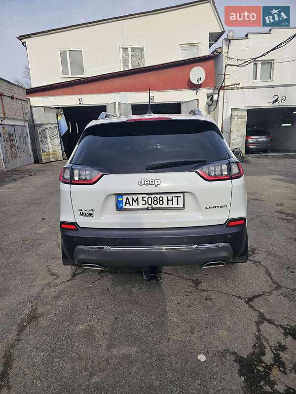 Позашляховик / Кросовер Jeep Cherokee 2019 в Житомирі фото 4 Позашляховик / Кросовер Jeep Cherokee 2019 в Житомирі