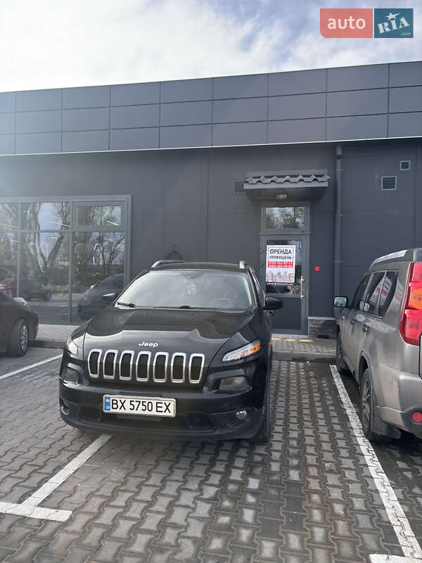 Позашляховик / Кросовер Jeep Cherokee 2015 в Хмельницькому фото 30 Позашляховик / Кросовер Jeep Cherokee 2015 в Хмельницькому