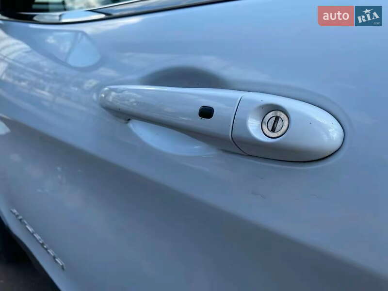 Позашляховик / Кросовер Jeep Cherokee 2018 в Києві фото 11 Позашляховик / Кросовер Jeep Cherokee 2018 в Києві