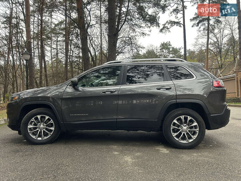 Позашляховик / Кросовер Jeep Cherokee 2020 в Чернігові