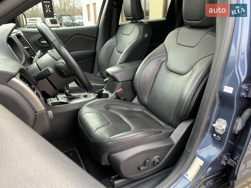 Позашляховик / Кросовер Jeep Cherokee 2021 в Бердичеві