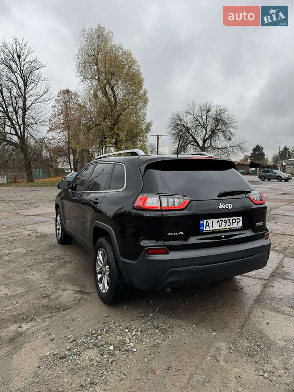 Внедорожник / Кроссовер Jeep Cherokee 2018 в Киеве
