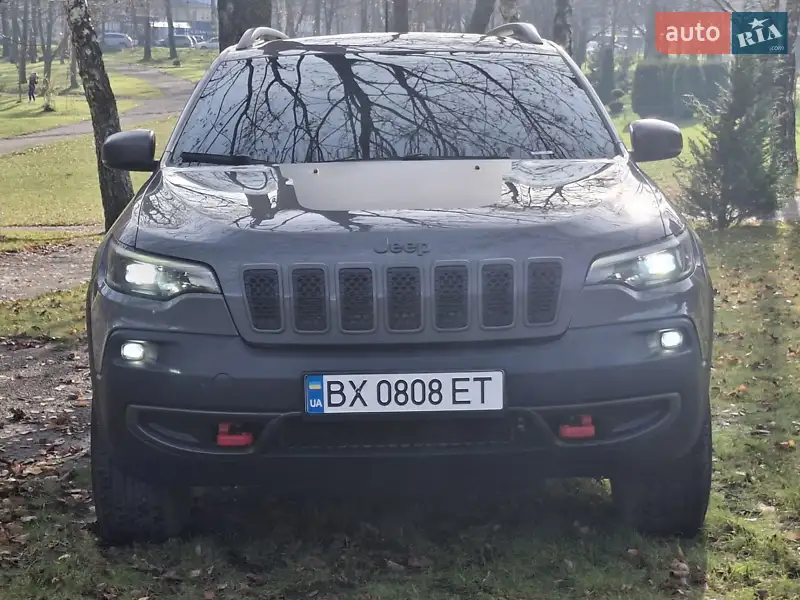 Jeep Cherokee