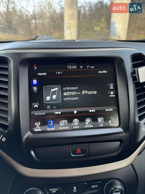 Внедорожник / Кроссовер Jeep Cherokee 2016 в Ивано-Франковске