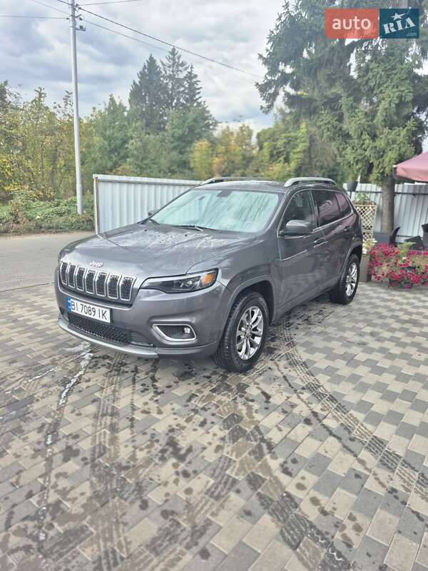 Позашляховик / Кросовер Jeep Cherokee 2018 в Лубнах фото 3 Позашляховик / Кросовер Jeep Cherokee 2018 в Лубнах
